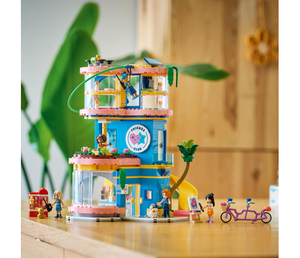 LEGO FRIENDS 42689 Domek klubu przyjaciół z Heartlake - 1473468 - zdjęcie 5